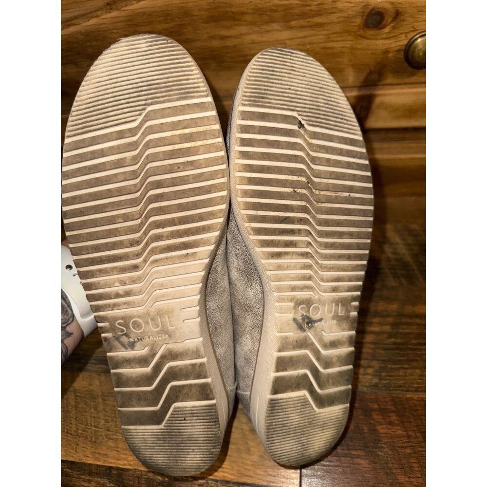 SOUL Naturalizer Metallic Silver Leather Flats - Women’s 8.5 - Picture 11 of 11
